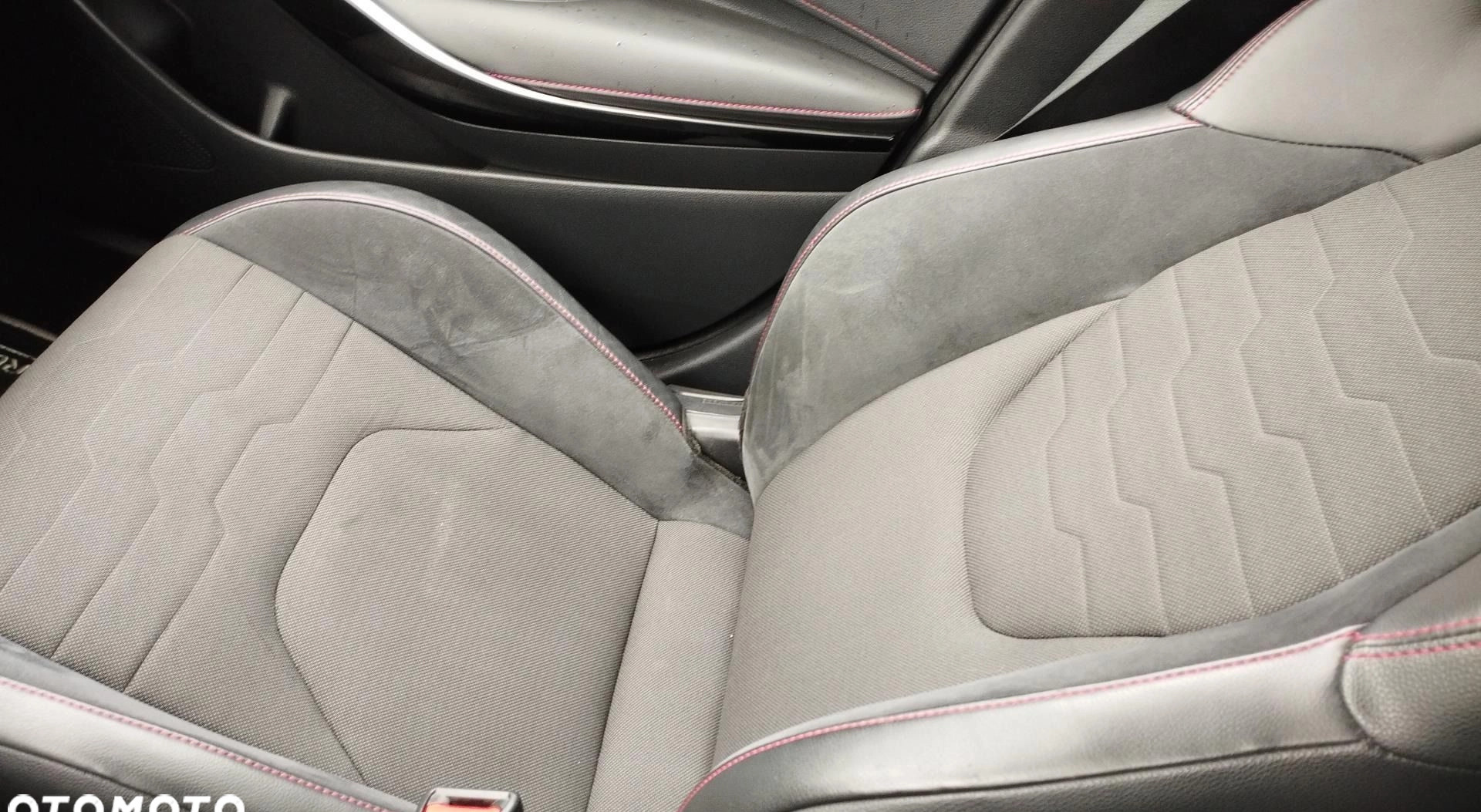 Toyota Corolla cena 93900 przebieg: 146147, rok produkcji 2020 z Miejska Górka małe 211